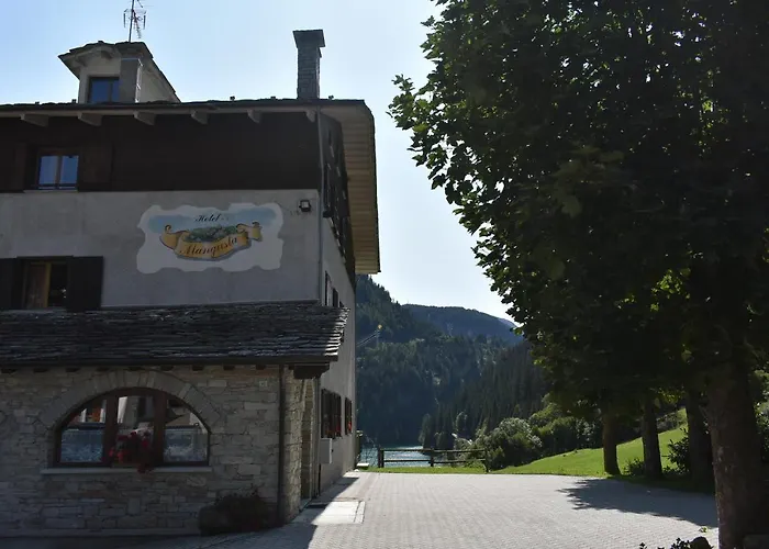 Mangusta ホテル マデージモ